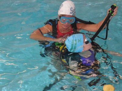 Baptême de plongée à la piscine